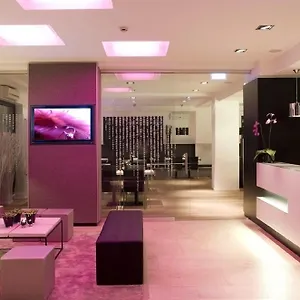 Pearl Design - Frankfurt Отель